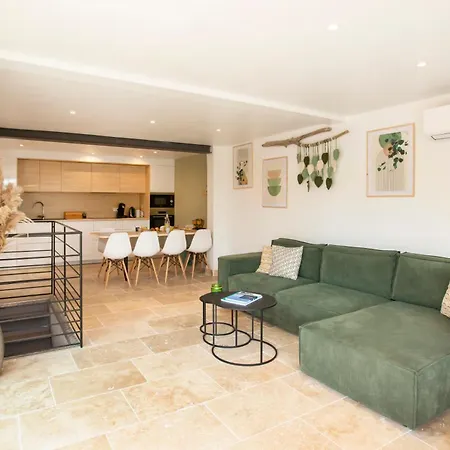 Les 3 Terrasses, Maison Renovee - Piscines - Tennis Vakantiehuis Gassin