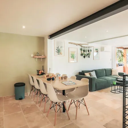 Les 3 Terrasses, Maison Renovee - Piscines - Tennis Дом отдыха Гассен