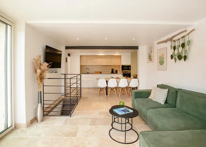 Les 3 Terrasses, Maison Renovee - Piscines - Tennis *